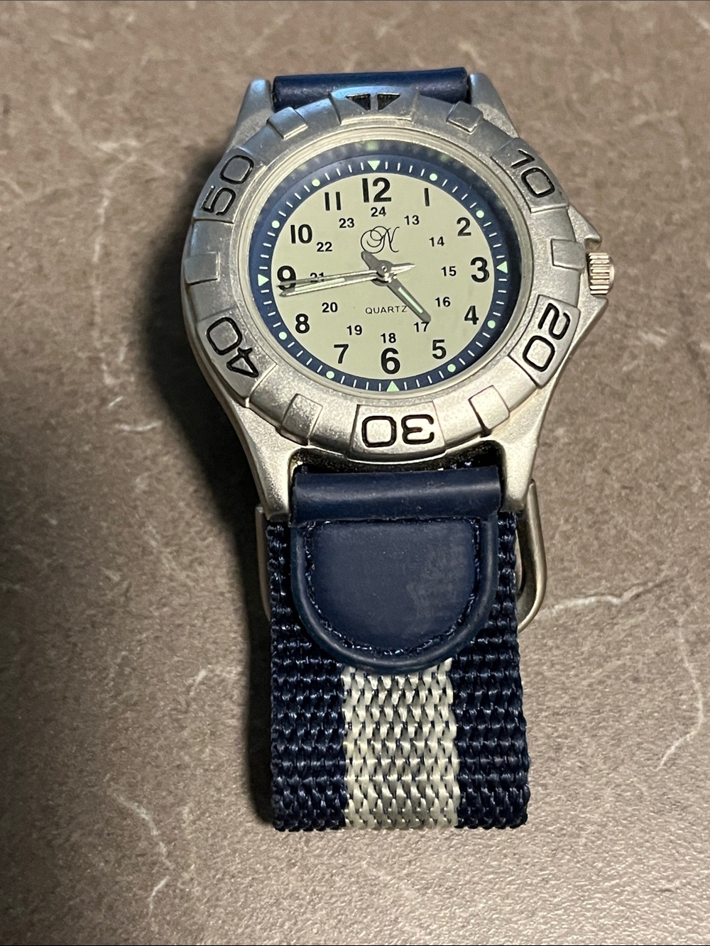 Blue Nylon Strap Men's Quartz Watch - Needs Battery As is